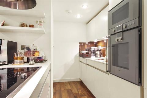 3 bedroom flat for sale, Bolsover Street, London W1W