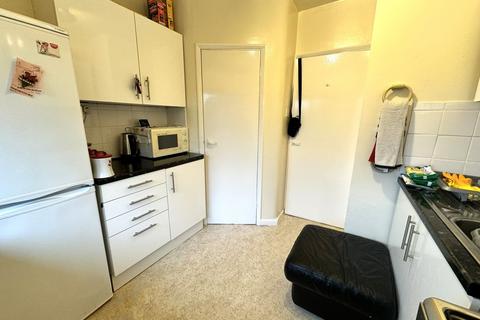 1 bedroom flat for sale, Griffiths Drive, Wednesfield