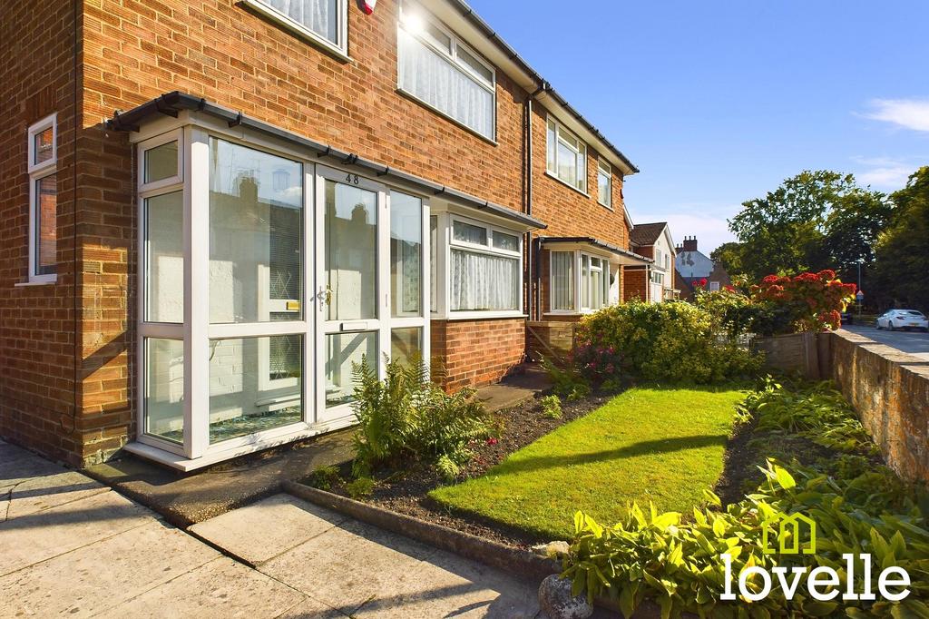 Beck Bank, East Riding of Yorkshire HU16 3 bed semidetached house for