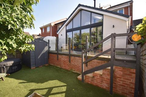 34 Jupes Close, Exminster, Exeter, EX6 8BN