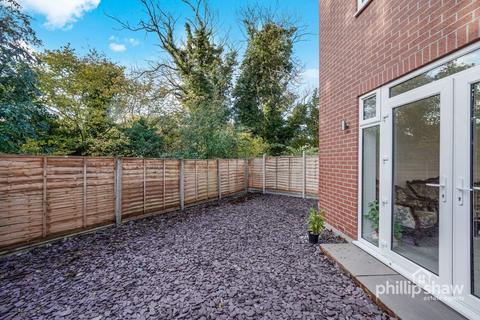 3 bedroom townhouse for sale, Woodgrange Avenue, Harrow, HA3