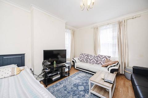 5 bedroom flat for sale, Richborough House, Hackney Downs, London, E5