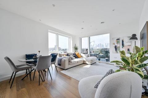 3 bedroom flat for sale, Southern Way, North Greenwich, London, SE10