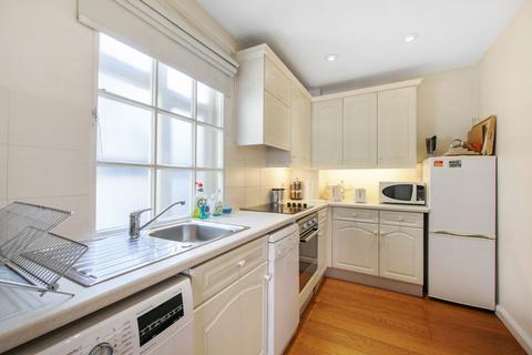 3 bedroom flat for sale, Hall Road, St John's Wood, NW8