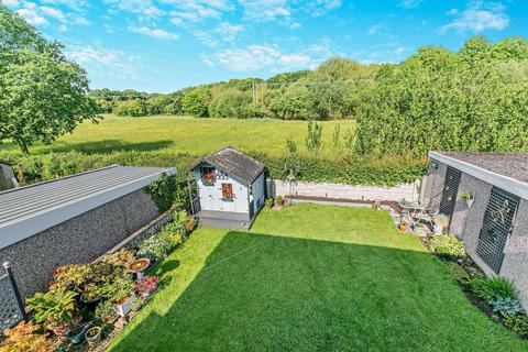 4 bedroom detached house for sale, Aberford Road, Stanley, Wakefield