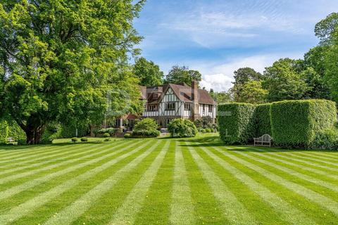 8 bedroom country house for sale, Beech Avenue, Leatherhead, KT24