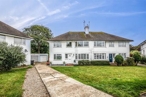 10 Shirley Close, Worthing, BN14 9BA