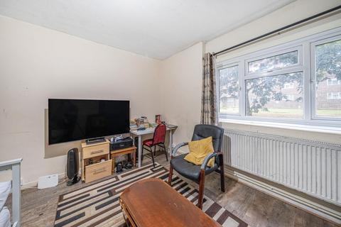 1 bedroom flat for sale, Peckham Rye, London