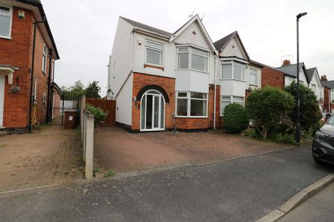 3 bedroom semi-detached house to rent, Hayes Avenue, Derby, DE23