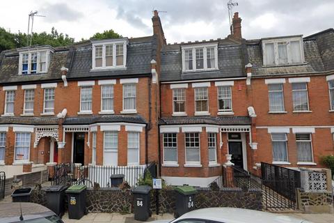 2 bedroom flat to rent, Milton Park, London