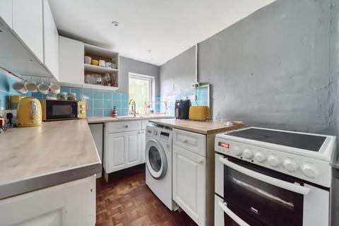 2 bedroom end of terrace house for sale, High Wycombe,  Train station,  Buckinghamshire,  HP13