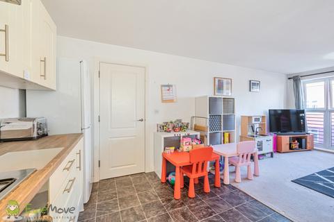 7 Boundary Place, Tadley, RG26 4PW