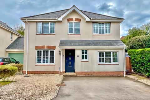 4 bedroom detached house for sale, Vale Park, Broadlands, Bridgend County Borough, CF31 5EA