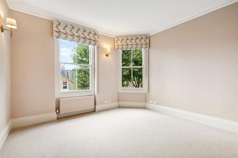 2 bedroom apartment to rent, Albert Bridge Road, SW11