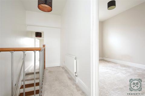 15 Sandford Avenue, London, N22 5EJ