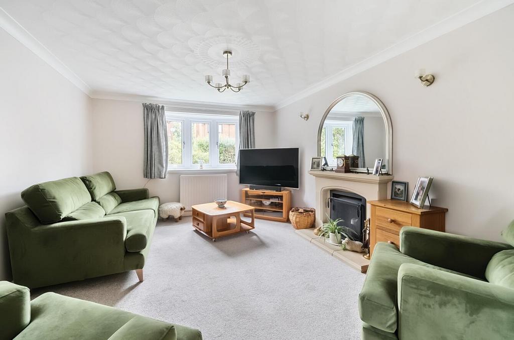 Medway Drive, Valley Park, Chandler's... 4 bed detached house for sale