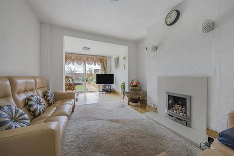 5 bedroom semi-detached house for sale, Inwood Road, Hounslow