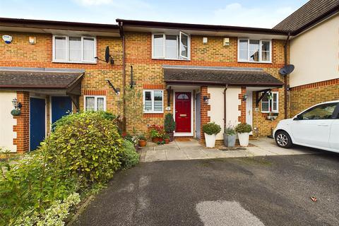 2 bedroom terraced house for sale, Flemming Avenue, Ruislip HA4