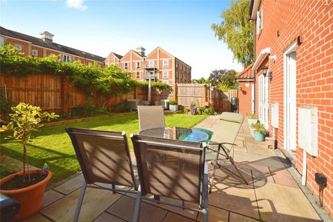 7 Barley Close, Mistley, Manningtree, CO11 1GA