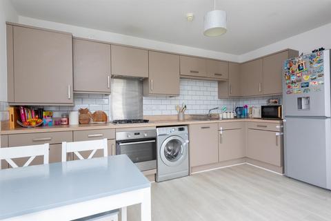 3, Clarendon House, 7 St. Cross Road, Basingstoke, RG24 9AP