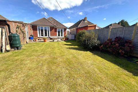 2 bedroom detached bungalow for sale, Elmfield Crescent, Exmouth