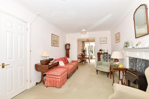 2 bedroom semi-detached house for sale, Hills Place, Horsham, West Sussex