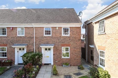 2 bedroom semi-detached house for sale, Hills Place, Horsham, West Sussex