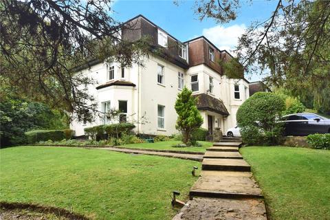 4 bedroom apartment for sale, Salmons Lane, Whyteleafe, Surrey, CR3