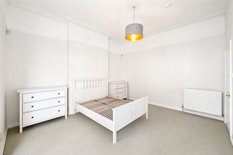 Flat 1, 40 Woodstock Road, London, W4 1UF