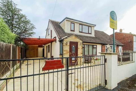 3 bedroom detached bungalow for sale, Whinney Close, Pontefract WF7