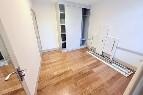Studio to rent, Westbury Avenue, Turnpike Lane