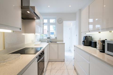 25 Lingfield Road, Gravesend, DA12 5AH