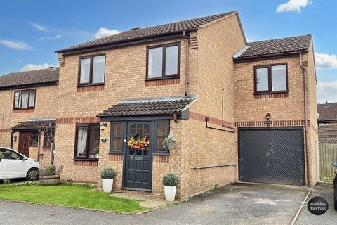 4 bedroom house for sale, Dabinett Avenue, Orchard Glade, Hereford, HR4