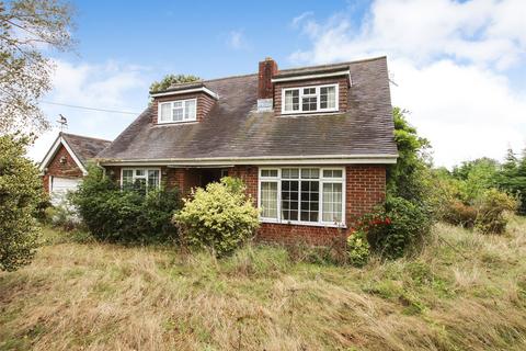 3 bedroom detached house for sale, Cowley Road, Lymington, Hampshire, SO41