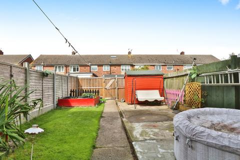 3 bedroom terraced house for sale, Thorneycroft Road, Thorngumbald, Hull, HU12 9PQ