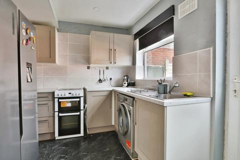 3 bedroom terraced house for sale, Thorneycroft Road, Thorngumbald, Hull, HU12 9PQ