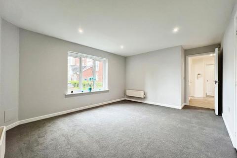 2 bedroom flat for sale, Pinhigh Place, Salford, M6