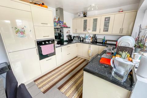 3 bedroom semi-detached house for sale, Birchlands, Forest Town, Mansfield, NG19