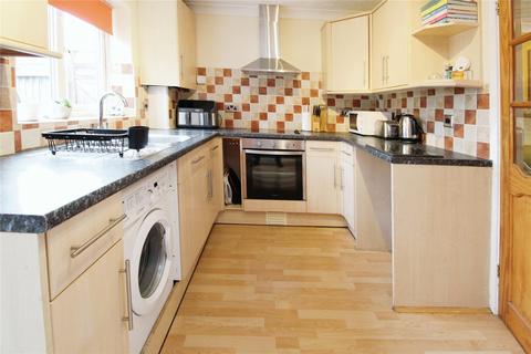 2 bedroom end of terrace house for sale, Berkley Close, Highwoods, Colchester, Essex, CO4