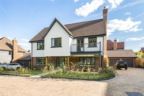 4 bedroom detached house for sale, Daisy Mead, Pease Pottage, Crawley, West Sussex, RH11