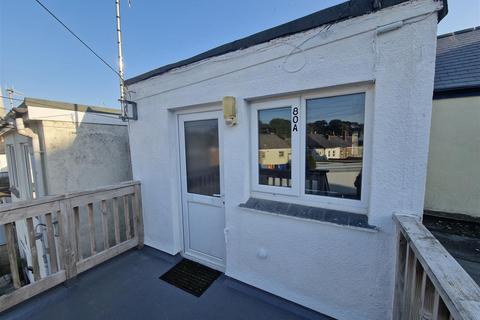 2 bedroom flat to rent, Kenwyn Street, Truro