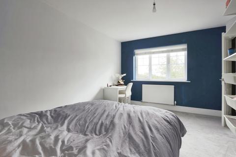 6 Bromby Close, Cottingham, HU16 5DF