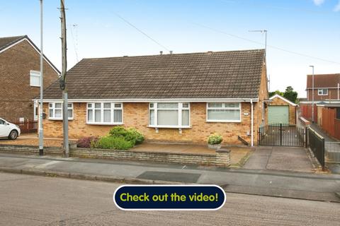 2 bedroom semi-detached bungalow for sale, Norland Avenue, Hull, HU4 7SU