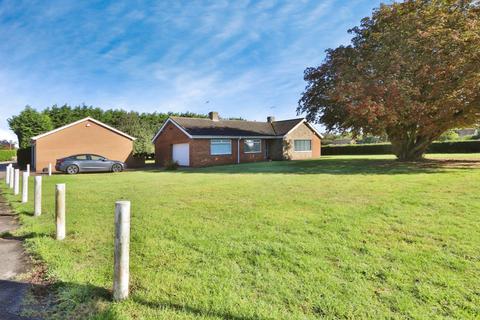 3 bedroom detached bungalow for sale, Staithes Road, Preston, Hull, East Riding of Yorkshire, HU12 8TG