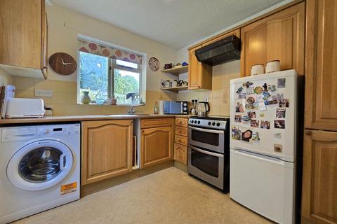 8 Hanson Park, Northam, Bideford, EX39 3SA