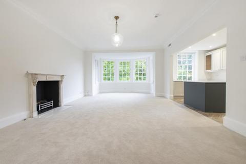 2 bedroom flat to rent, Redington Road, Hampstead, London, NW3