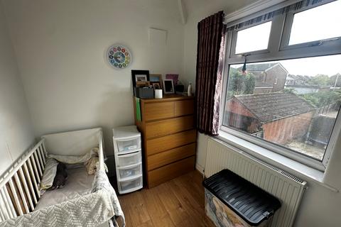 8 Berkeley Close, Stockport, SK2 5BD