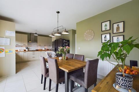 4 bedroom detached house for sale, Normandy Crescent, Saighton, CH3