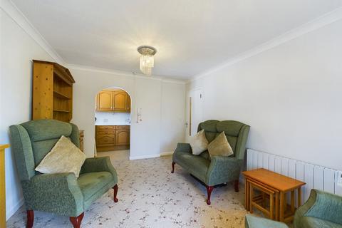 1 bedroom apartment for sale, Purewell, Christchurch, Dorset, BH23