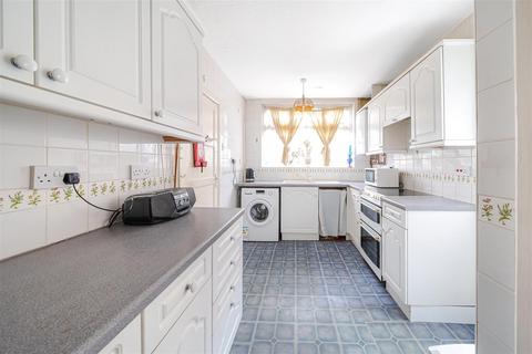 5 bedroom semi-detached house for sale, Draycott Avenue, Harrow